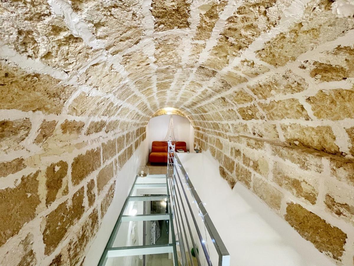 Mediterraneo House- Casa Nel Centro Storico Матіно Екстер'єр фото