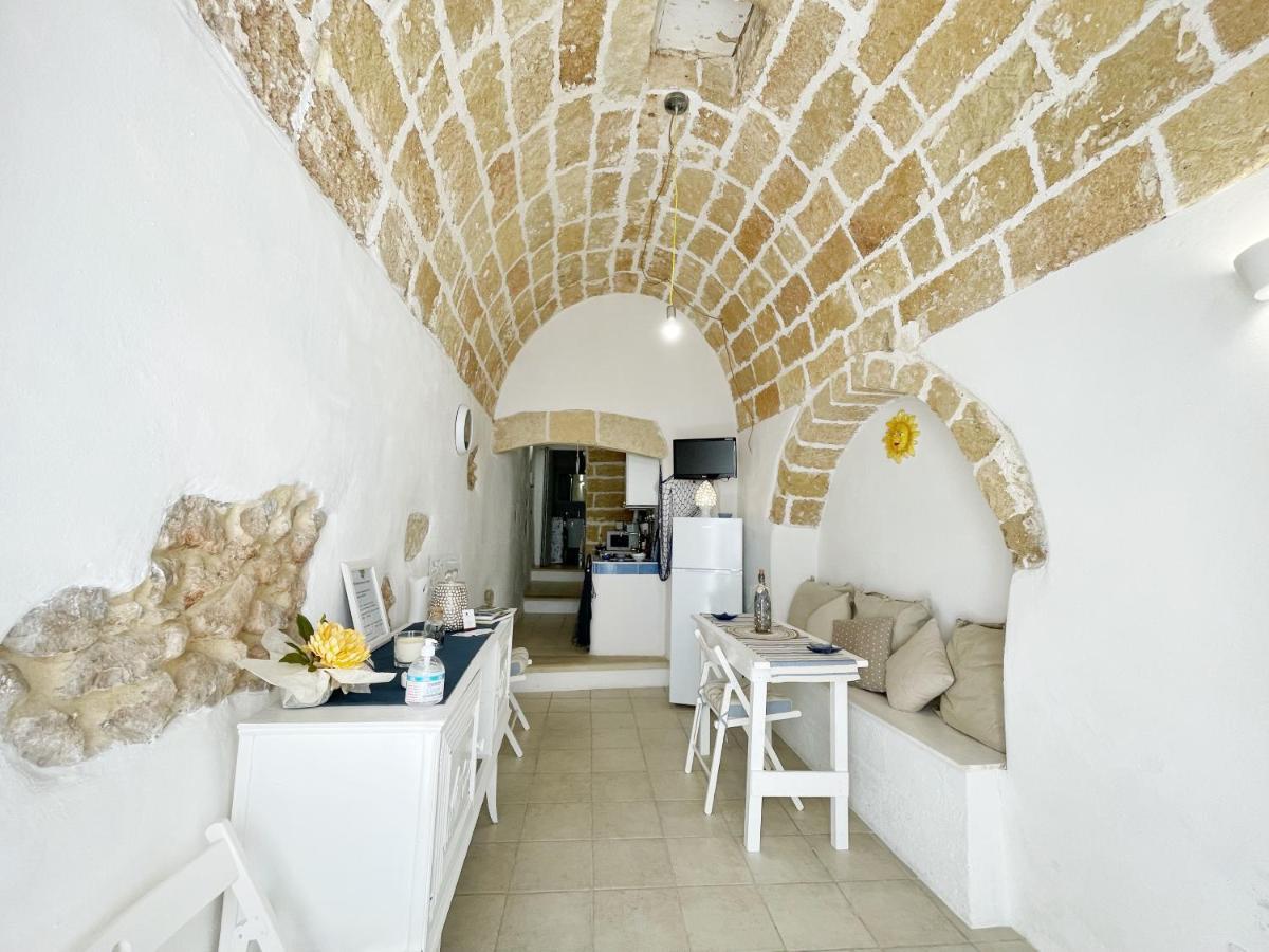 Mediterraneo House- Casa Nel Centro Storico Матіно Екстер'єр фото
