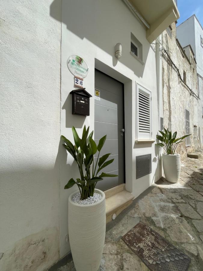 Mediterraneo House- Casa Nel Centro Storico Матіно Екстер'єр фото